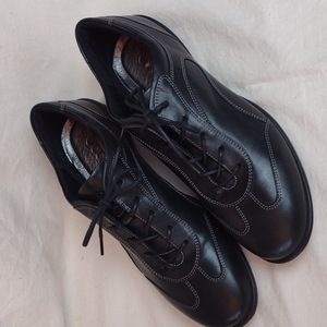 Ecco Leather Lace-Up Loafer